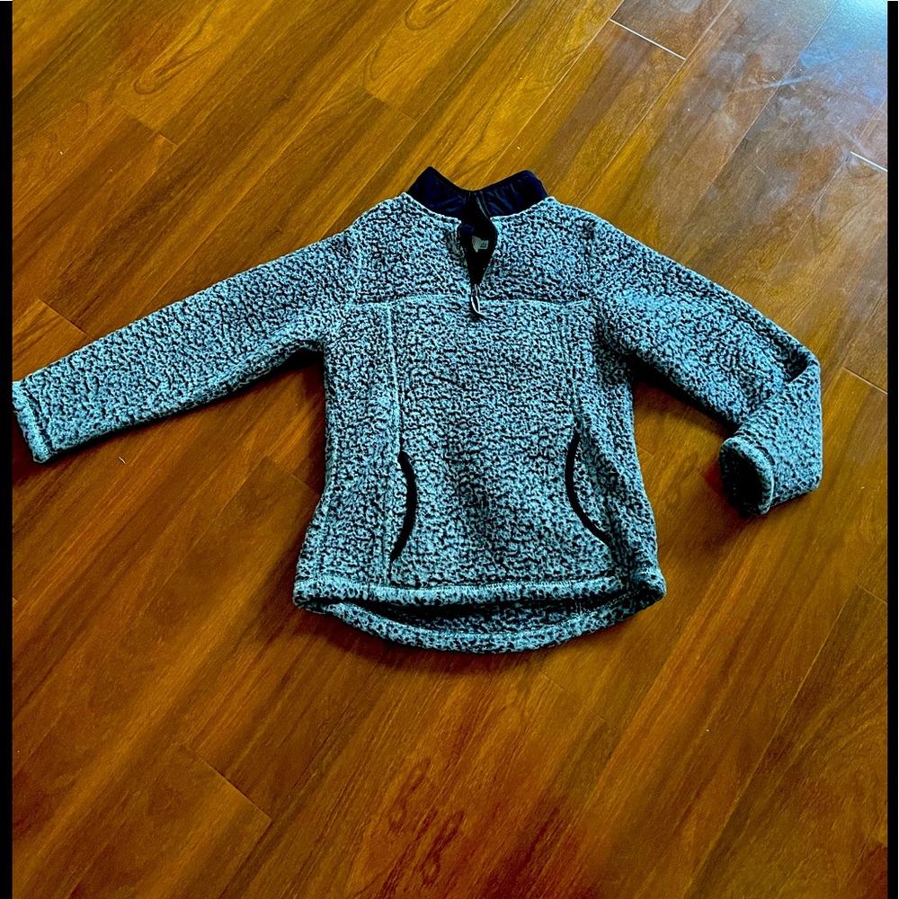 Boys sweater L 10-12